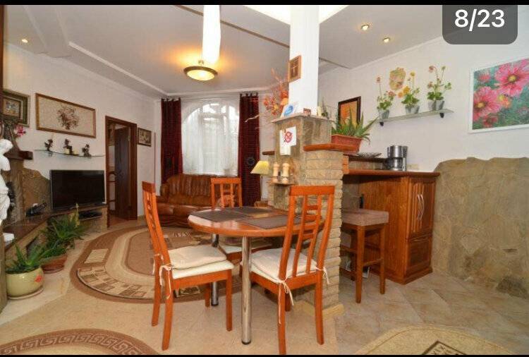 Фотографии номера Люкс с 2 спальнями в Гостевом доме Реоли Форос