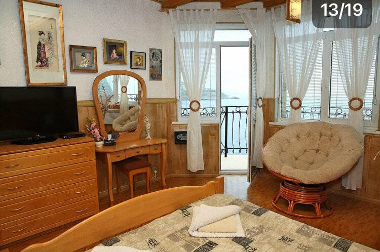 Фотографии номера Люкс с 2 спальнями в Гостевом доме Реоли Форос