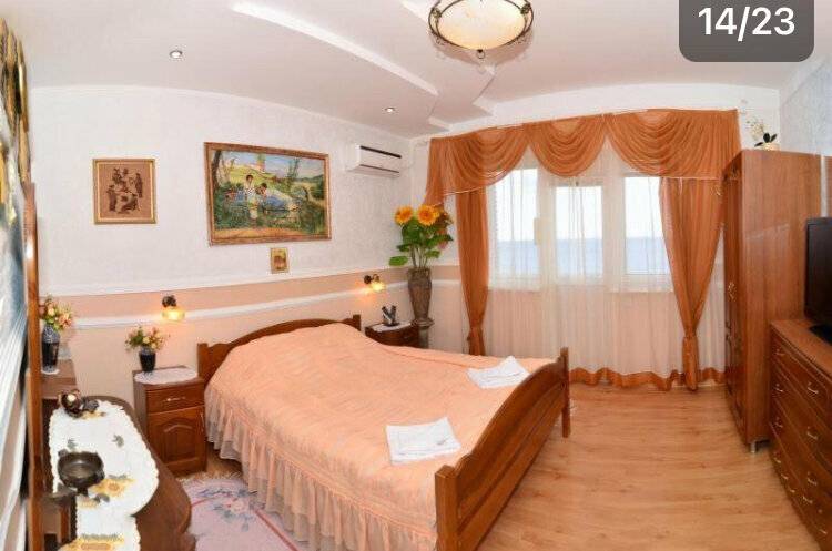 Фотографии номера Люкс с 2 спальнями в Гостевом доме Реоли Форос