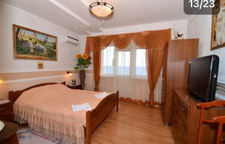 Фотографии номера Люкс с 2 спальнями в Гостевом доме Реоли Форос